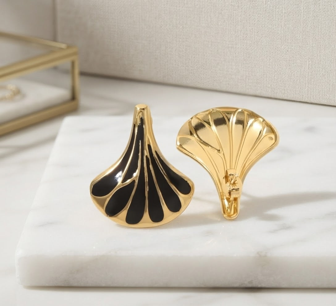 Black Shell Earrings
